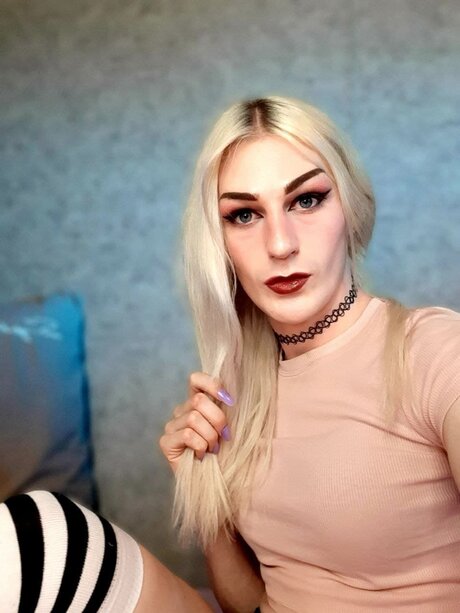 Dina exclusive star galleries