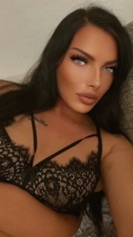 XxXNanCy XxX pretty model pic