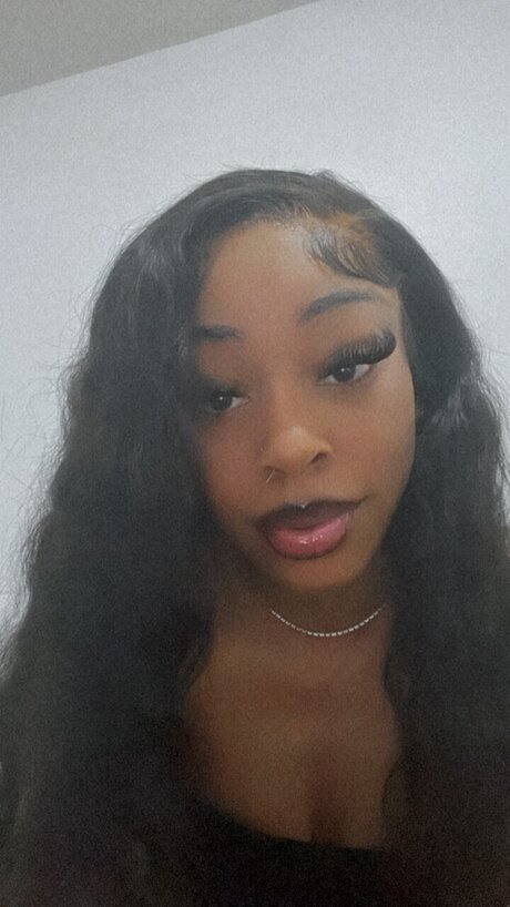 Yellow Mami sex pornstar img