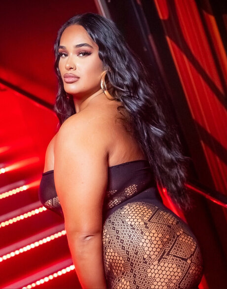 Melina_ star sexy galleries