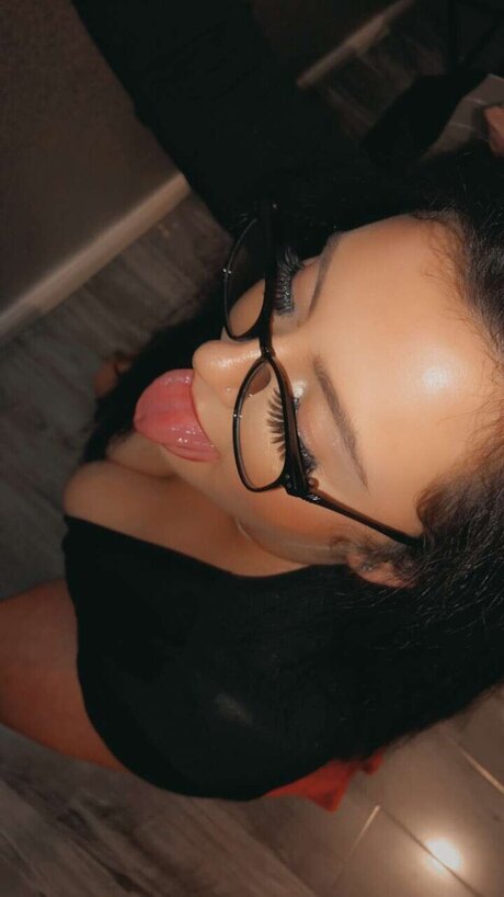 Naughty Scotty_ erotic actress pictures