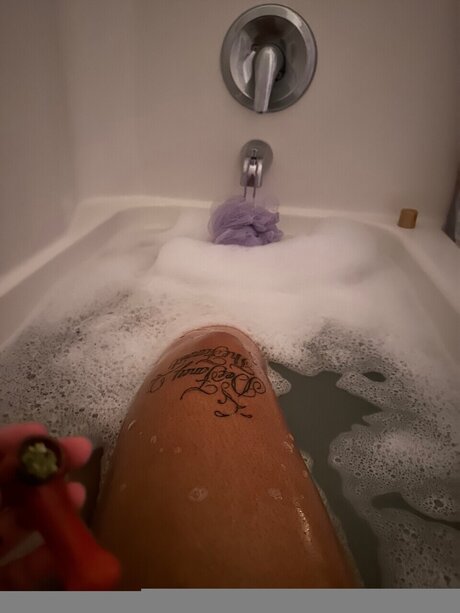 NASTY NIKKI_ free pornstar galleries