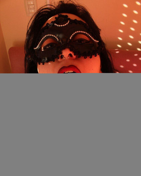 Eva Goth Burlesque Dancer adult actress image