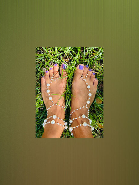 RV Feet Fantasy nude model picture