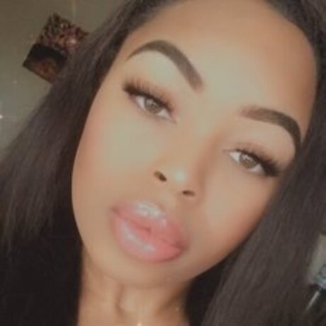 Bisi model exclusive pics