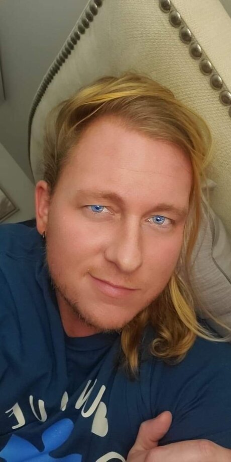 Lincoln Moseley perfect model img