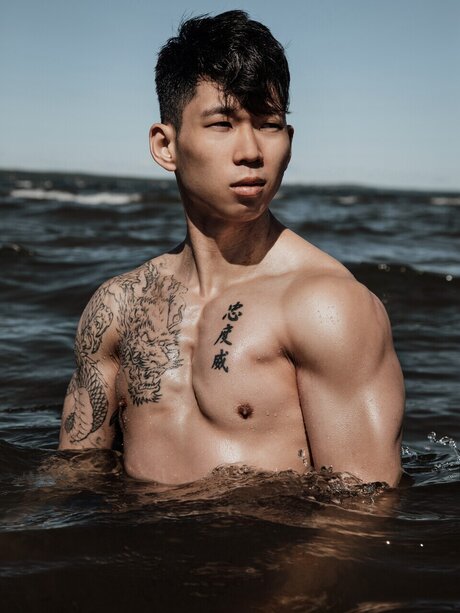 Nickolas Nguyen xxx star images