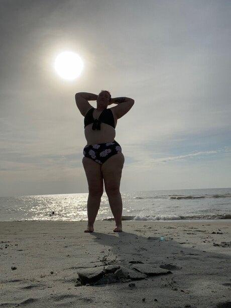 Mrs Thumper erotic pornstar gallery