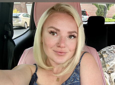 Lake s World nudes actress images