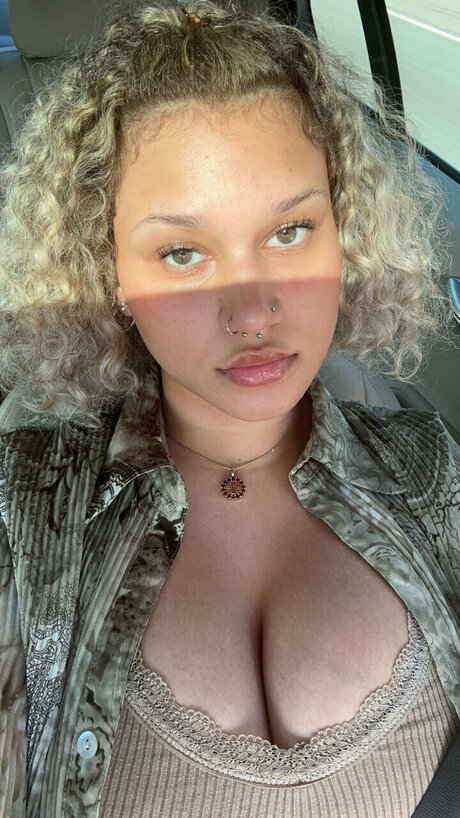 pusseeclitterqueen hot model galleries