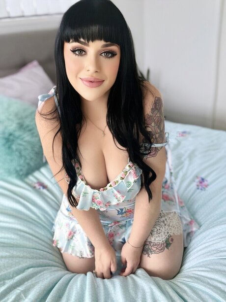 Drea Hart model high quality photo