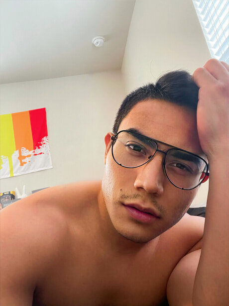 _J A K E_ pornstar nudes image