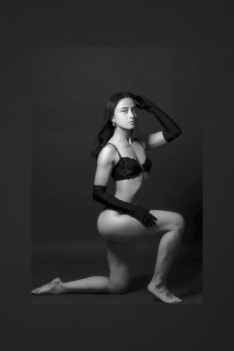 Dafne Alca nudes model img