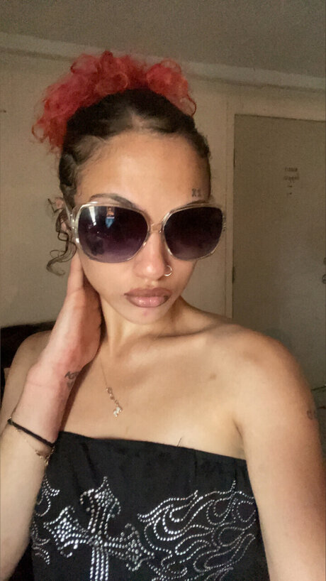 Malvada_ adult star pic