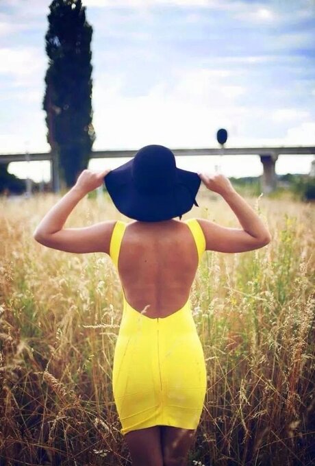 Rocsanna model porn archive