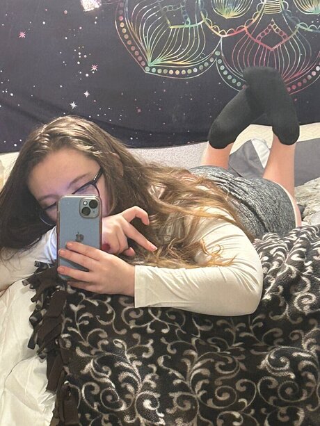 NikiPre sex star pics