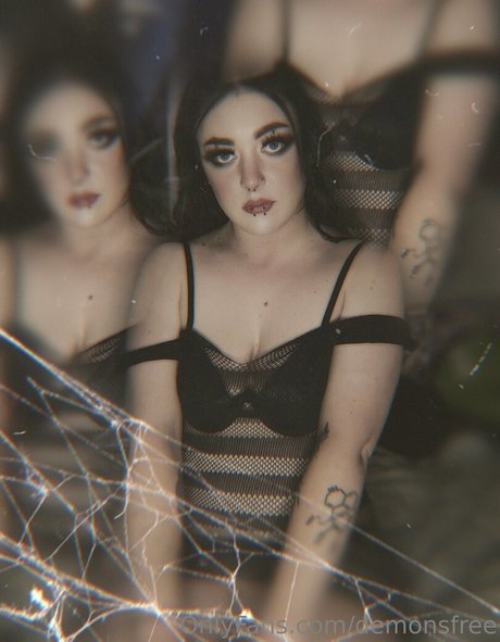 demonsfree sex actress img