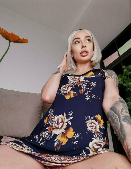 brandy love model art pic