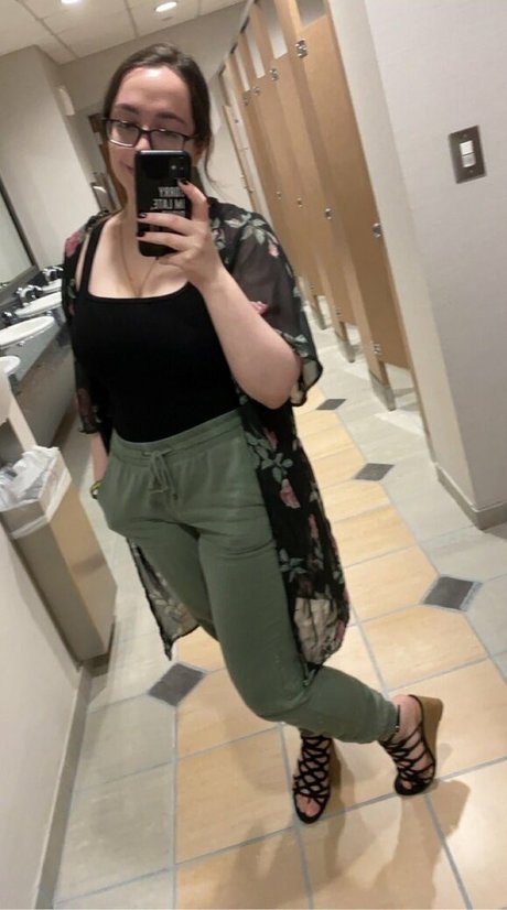 LermyWermy pornstar nude pics