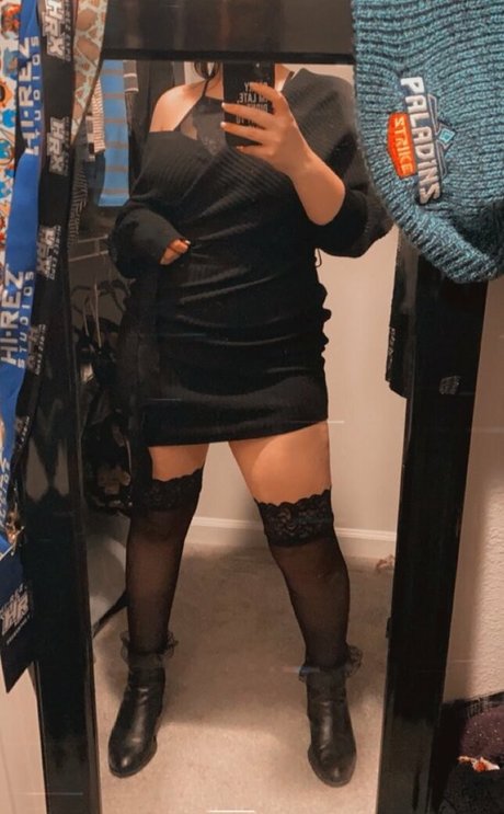 LermyWermy naked model pic