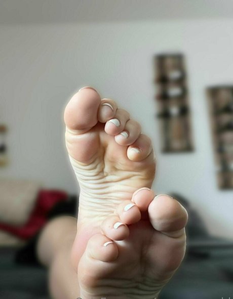 emmas world model pornographic photos