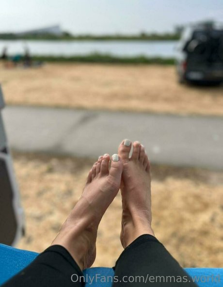 emmas world star top pic