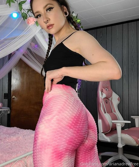 itsarianadrew star naked images