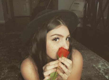 rockinrach model art img