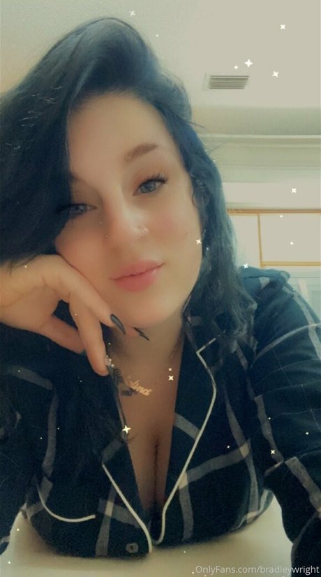 bradleywright perfect actress pictures