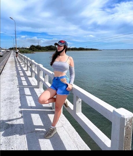 Rayana El Bainy sex pornstar pics