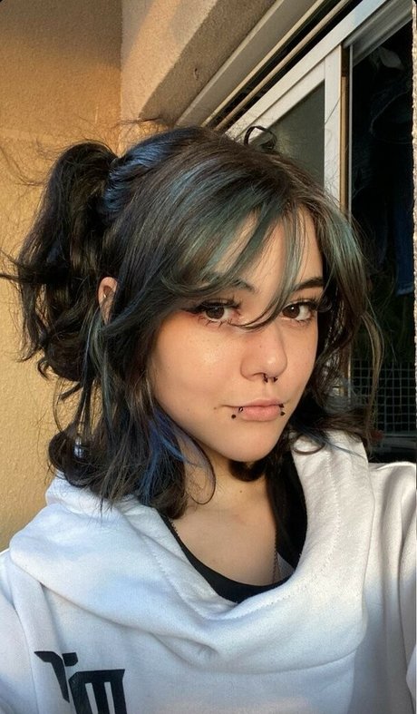 Say Cat Pe model nice img