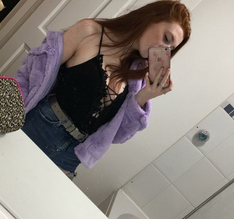 Molly Capper pornstar sex pic