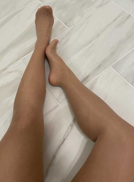 cattiiieeen model xxx photo