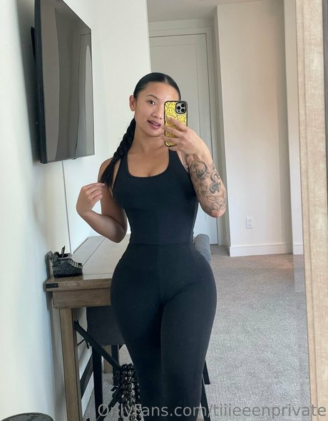 cattiiieeen erotic actress image