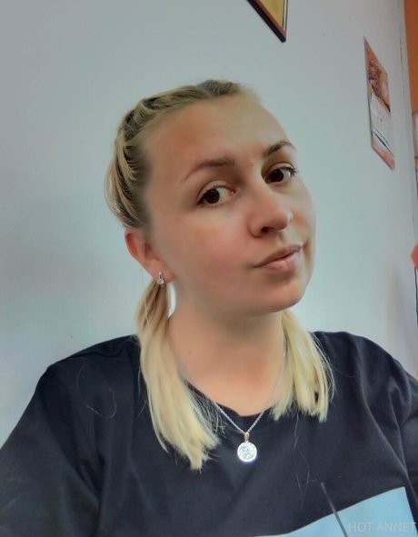 anna bellla star pornographic photos