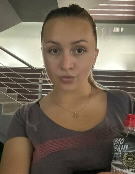 anna bellla pornstar naked photos