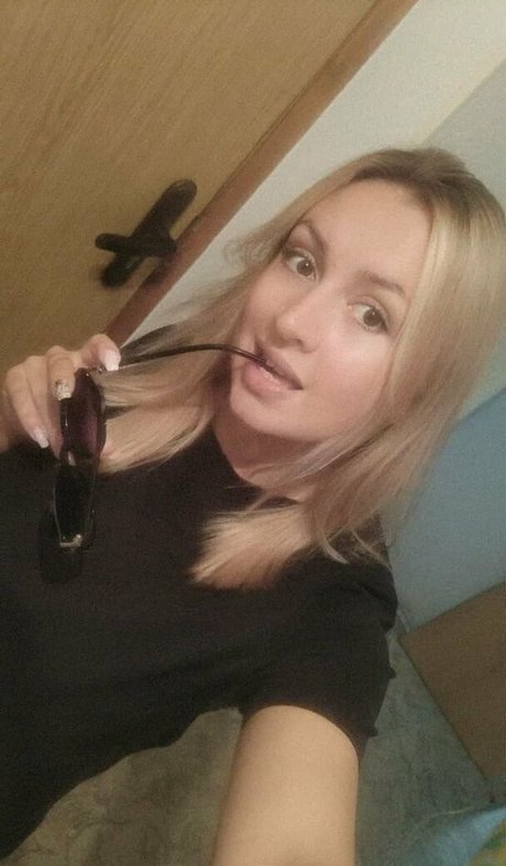 anna bellla best model gallery