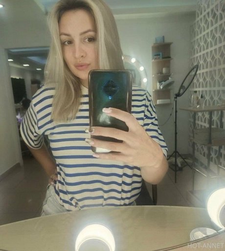 anna bellla star best archive