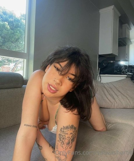 sativashortie sex actress photo