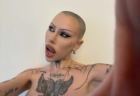 Siiickbrain free actress img