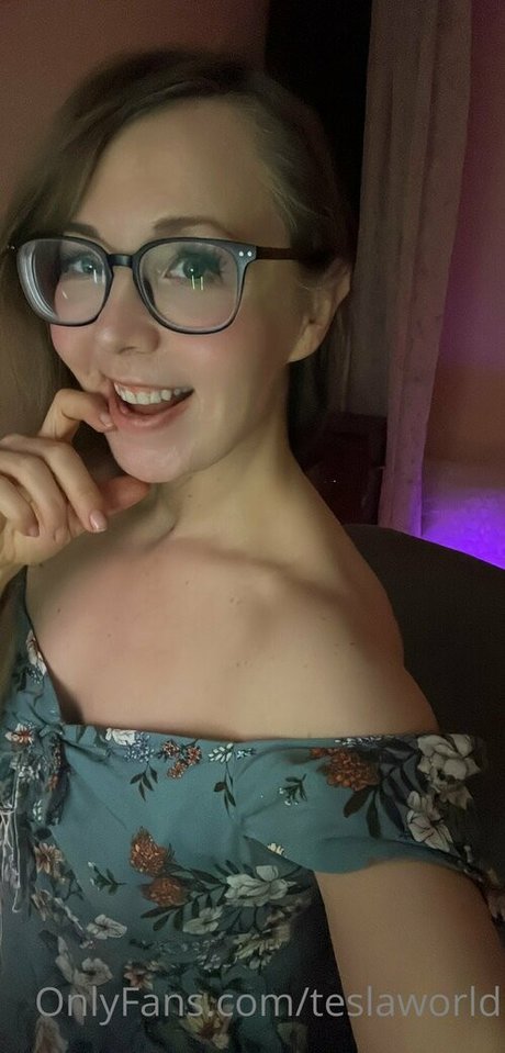 teslaworld exclusive star pictures