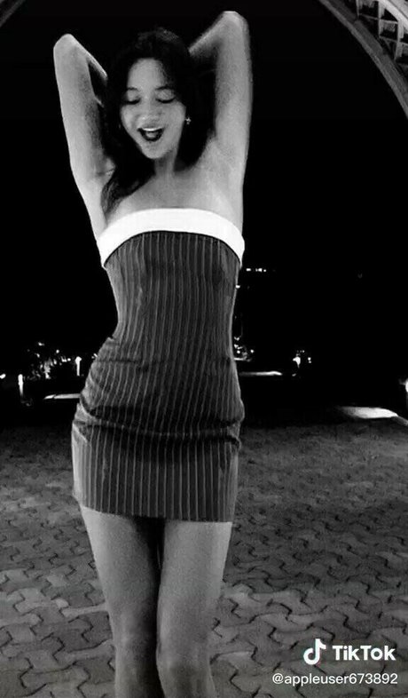 Lily Chee model hot photos