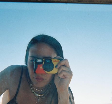 Elohim pornstar exclusive pics