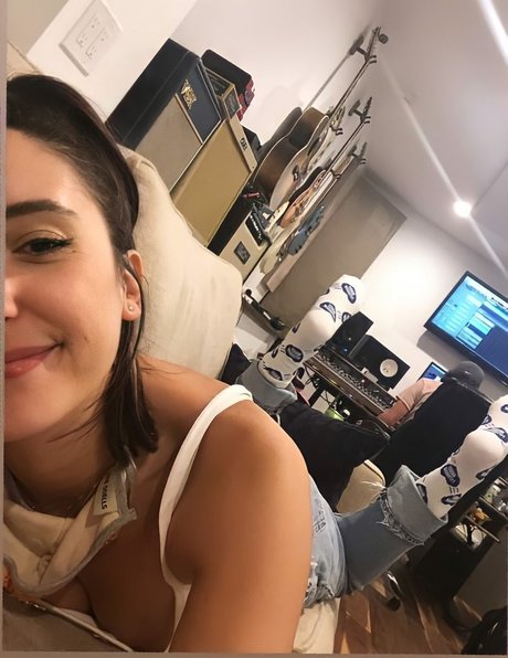 Elohim star exclusive pics