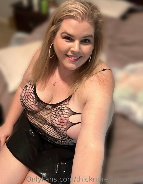 thicknprettybrefree sex model archive