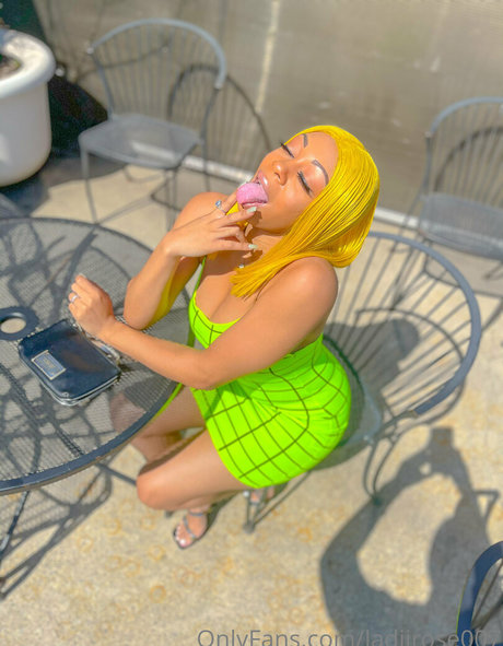 bodyonrose beautiful star picture