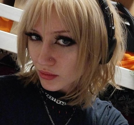 NinjagoBabe2001 pornstar adult archive