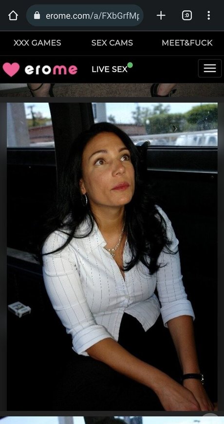 Bang Bus model xxx gallery