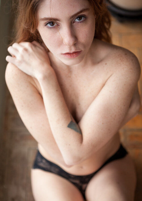 Maria Candida Lacerda art actress gallery