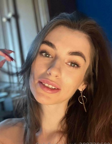 judy mi model adult picture